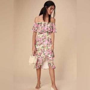 NWT Wayf women’s floral Lira midi Dress. Size Medium